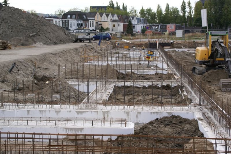 Plomp Betonwerken | projekt veld 26 Leiden - 1